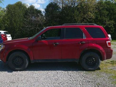 Used 2009 Ford Escape XLT FWD image 9