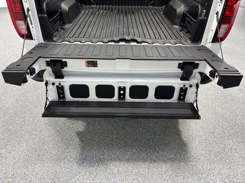 Used 2024 GMC Sierra 1500 Elevation AWD/4WD image 40