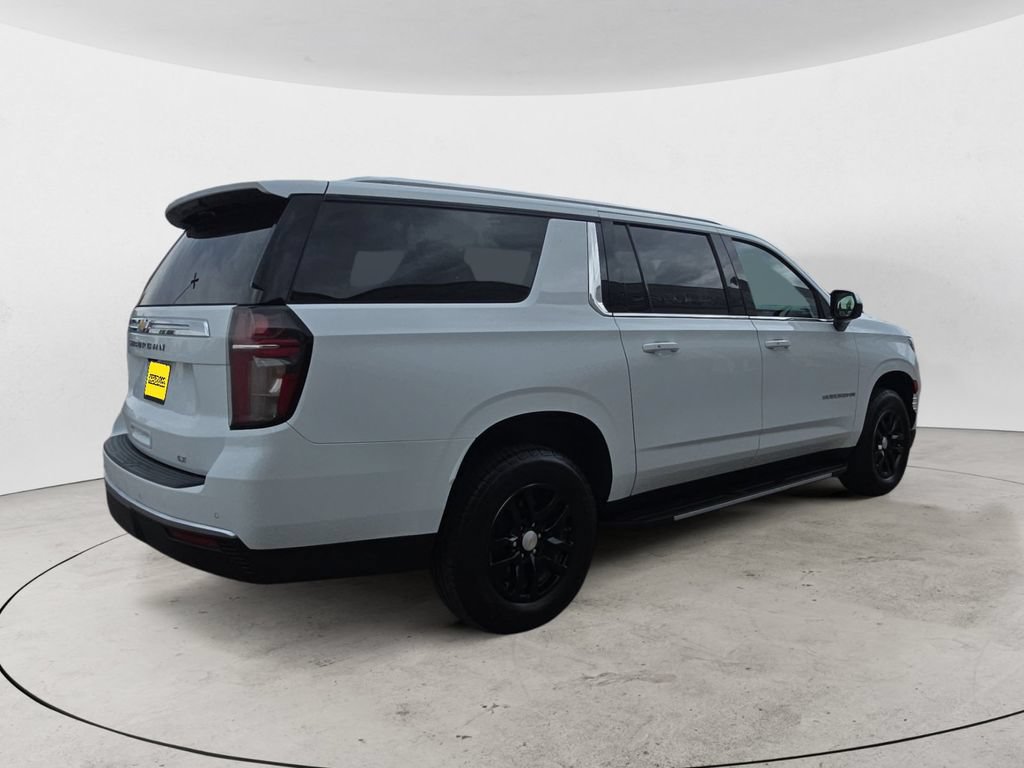 Certified 2024 Chevrolet Suburban LT AWD/4WD image 5
