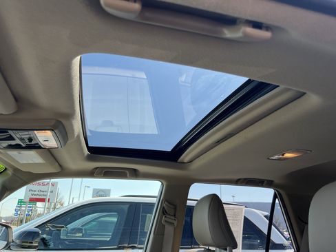 Used 2020 Toyota 4Runner Limited AWD/4WD image 21