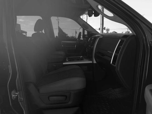 Used 2016 RAM 2500 Big Horn image 18