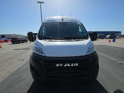 Used 2023 RAM ProMaster 2500 FWD image 2