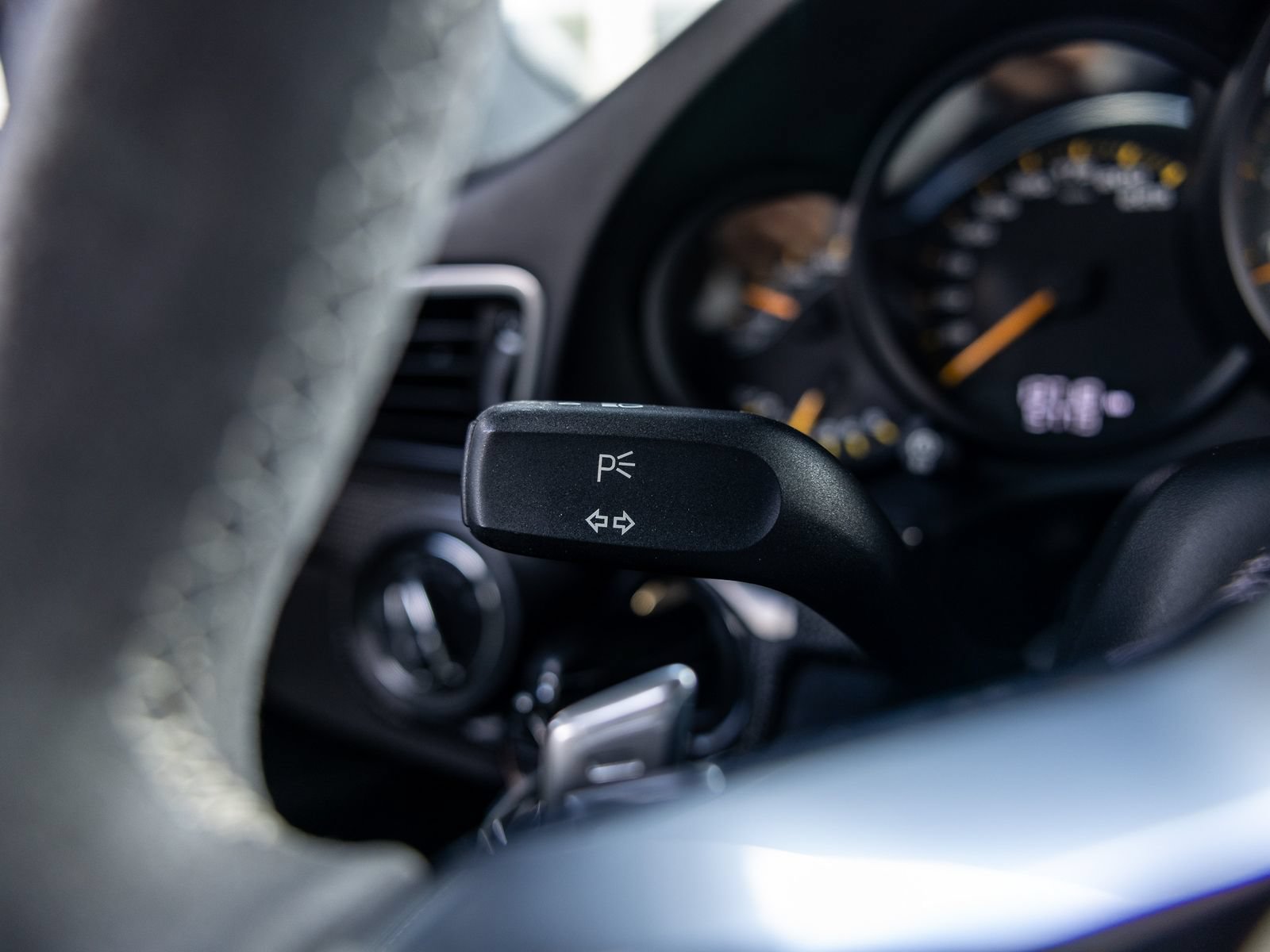 Certified 2016 Porsche 911 GT3 RS RWD image 32