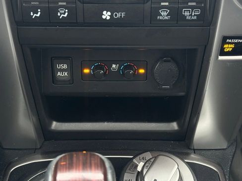 Used 2018 Toyota 4Runner Limited image 39