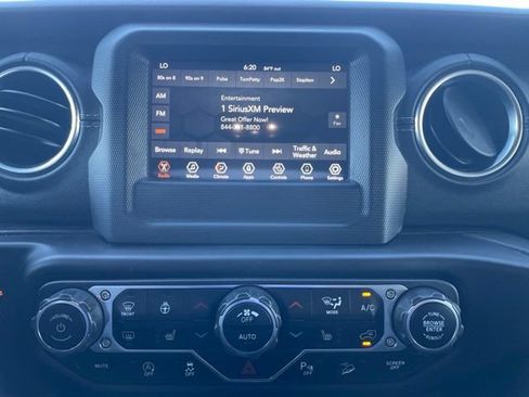 Used 2021 Jeep Wrangler Unlimited Sahara w/ LED Lighting Group AWD/4WD image 18