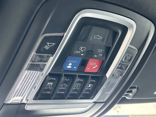 Used 2023 RAM 1500 Limited AWD/4WD image 35