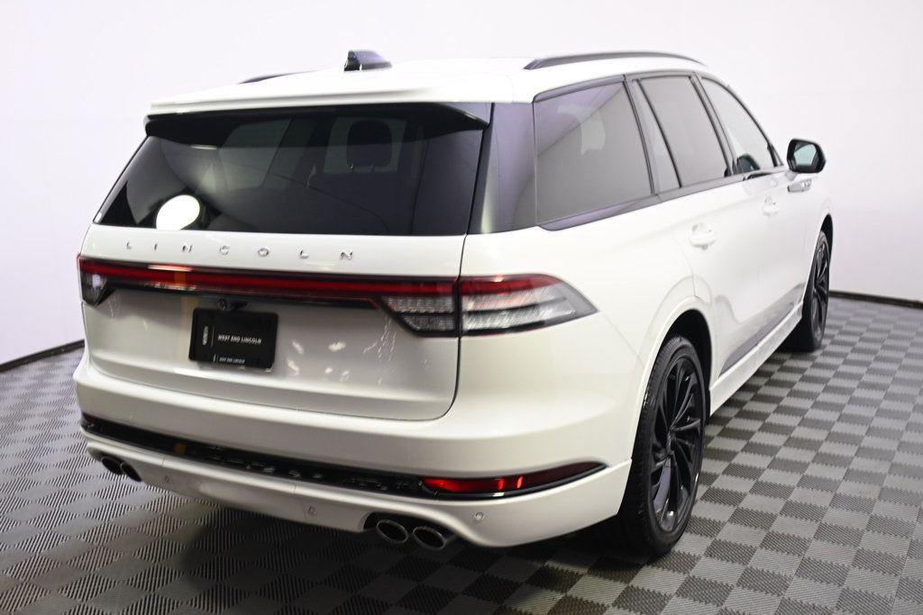 New 2026 Lincoln Aviator Reserve AWD/4WD image 6