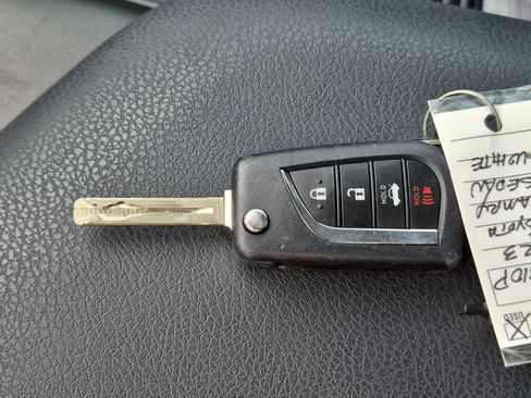 Used 2023 Toyota Camry SE FWD image 32