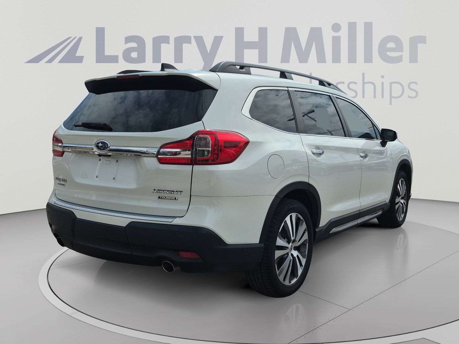 Used 2021 Subaru Ascent Touring AWD/4WD image 5