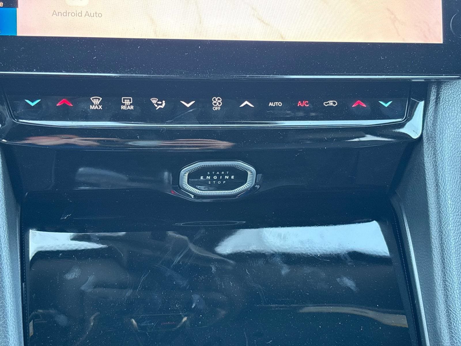 New 2026 Jeep Grand Cherokee Limited AWD/4WD image 15