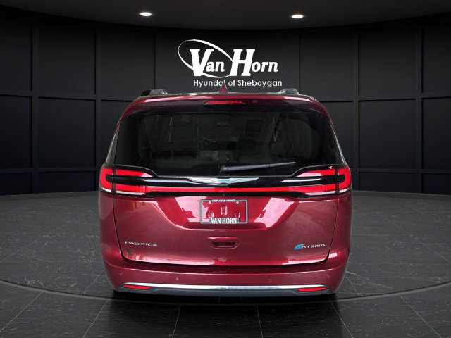 Used 2021 Chrysler Pacifica Limited FWD image 4