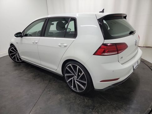 Used 2018 Volkswagen Golf R 4-Door image 6