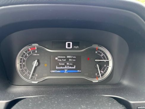 Used 2016 Honda Pilot Elite image 9
