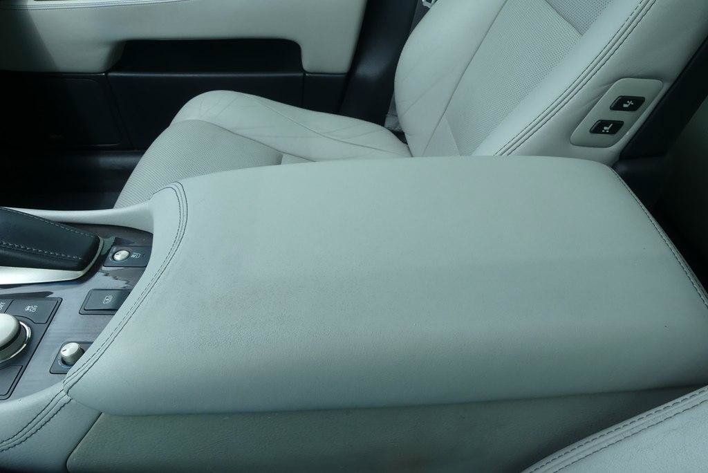 Used 2014 Lexus LS 460 w/ Comfort Package RWD image 32
