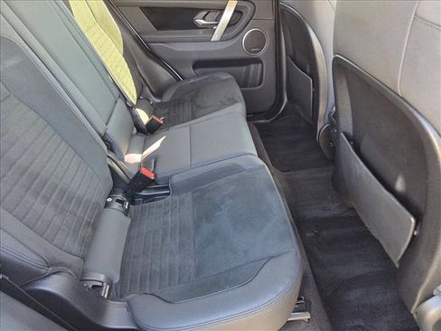 Used 2020 Land Rover Discovery Sport S image 19