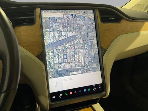 Used 2019 Tesla Model X 100D image 37