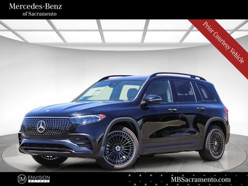Used 2024 Mercedes-Benz EQB 300 4MATIC image 1