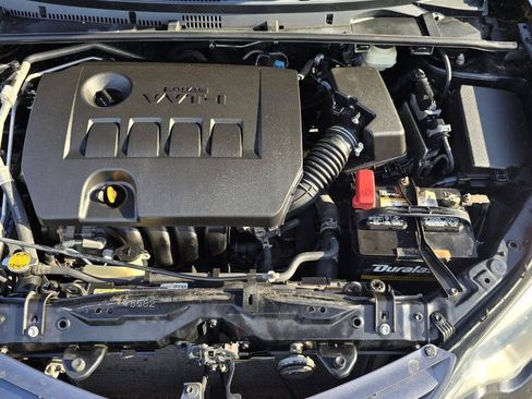 Used 2015 Toyota Corolla LE FWD image 43