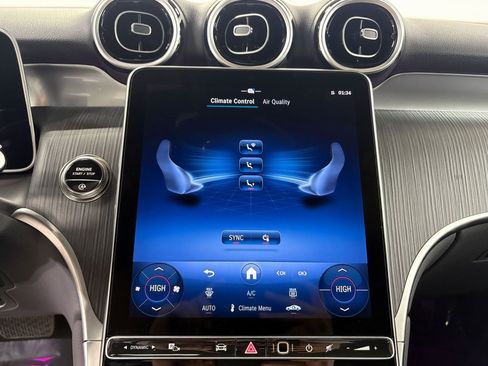 Certified 2025 Mercedes-Benz GLC 300 4MATIC image 18