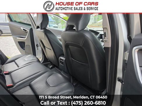 Used 2016 Volvo XC60 T5 Premier w/ Protection Package AWD/4WD image 43