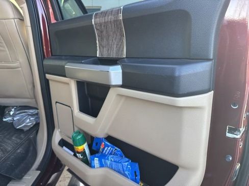 Used 2017 Ford F250 Lariat w/ Lariat Value Package image 34