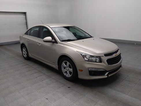 Used 2016 Chevrolet Cruze LT FWD image 13