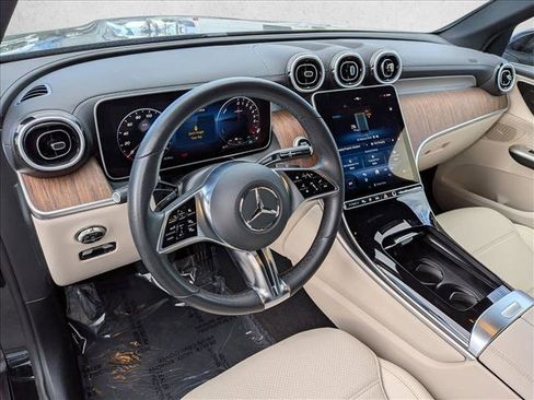 Certified 2025 Mercedes-Benz GLC 350e GLC 350e image 9