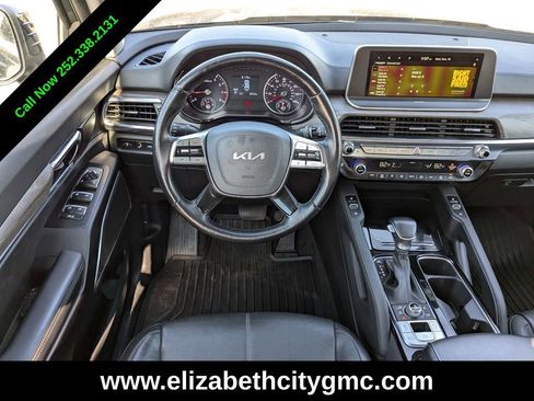 Used 2022 Kia Telluride EX w/ EX Premium Package image 18