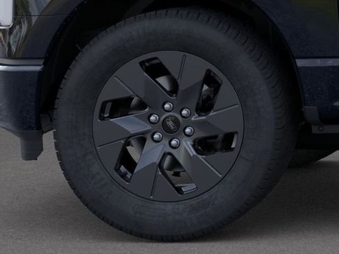 New 2025 Ford F150 Lightning Flash AWD/4WD image 23