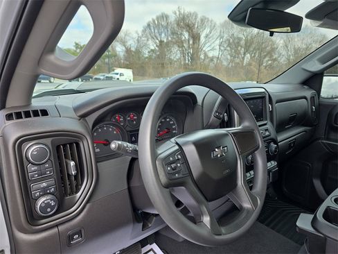 Certified 2024 Chevrolet Silverado 1500 Custom Trail Boss w/ Dark Appearance Package image 10