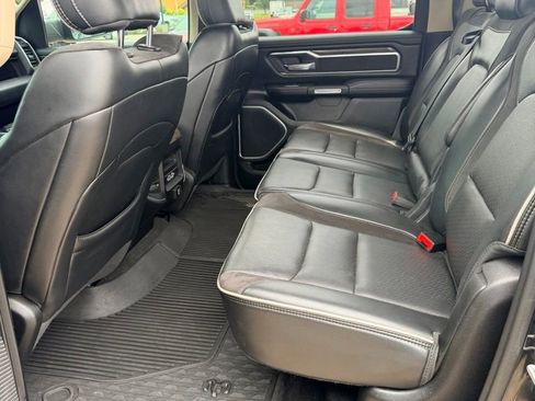 Used 2020 RAM 1500 Laramie AWD/4WD image 9