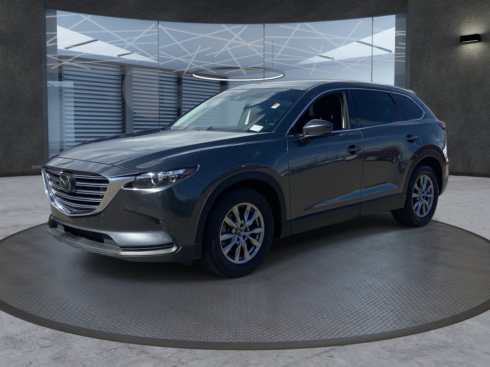 Used 2019 MAZDA CX-9 Touring FWD image 2