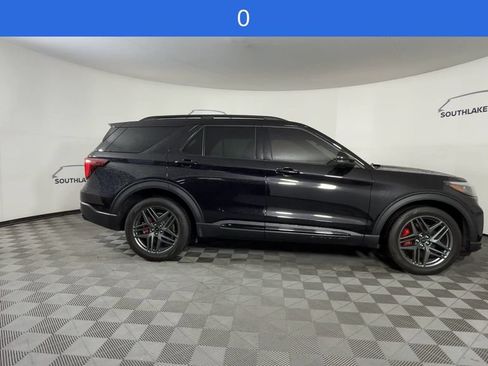 Used 2025 Ford Explorer ST AWD/4WD image 10