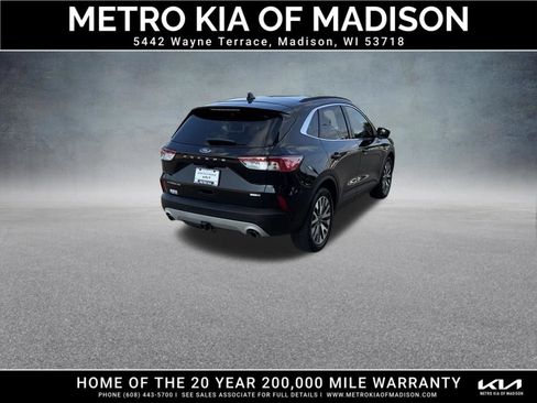 Used 2020 Ford Escape Titanium AWD/4WD image 6