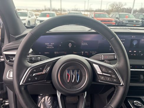 Used 2025 Buick Enclave Preferred image 25