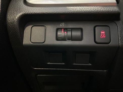 Used 2013 Subaru Impreza 2.0i Sport Premium image 72