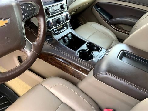Used 2016 Chevrolet Tahoe LT RWD image 16