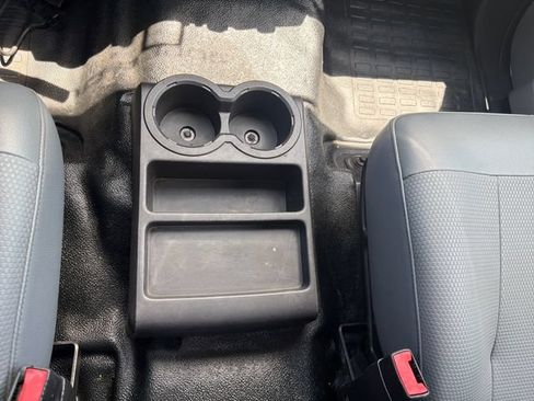 Used 2018 Ford F650 2WD Regular Cab Super Duty image 16