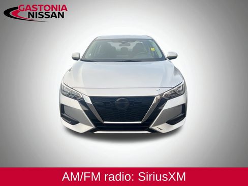 Used 2022 Nissan Sentra SV image 5