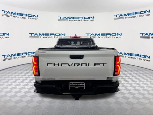 Used 2025 Chevrolet Colorado Z71 AWD/4WD image 4