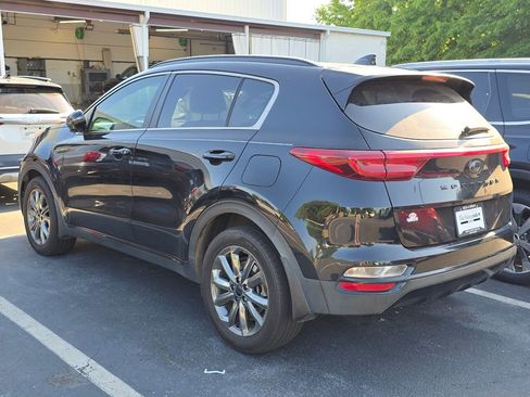 Used 2021 Kia Sportage S w/ S FWD Premium Package image 3