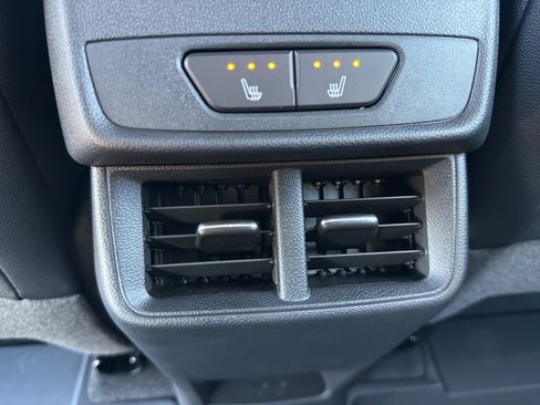 New 2026 Chevrolet Equinox ACTIV w/ Convenience Package III image 45