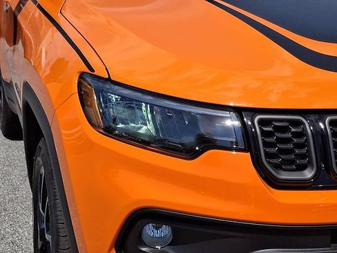 New 2026 Jeep Compass Latitude AWD/4WD image 8