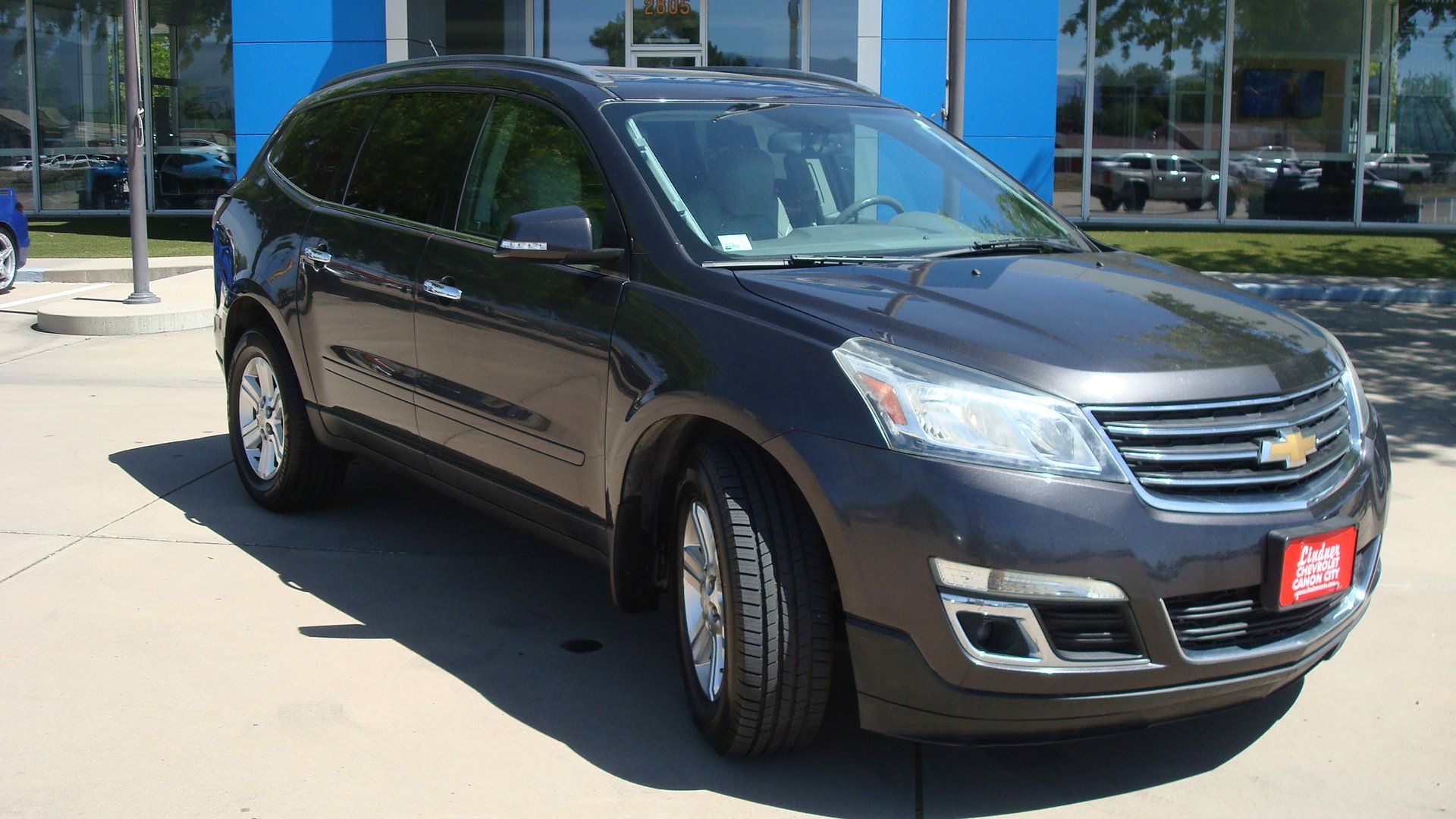 Used 2014 Chevrolet Traverse LT AWD/4WD image 3
