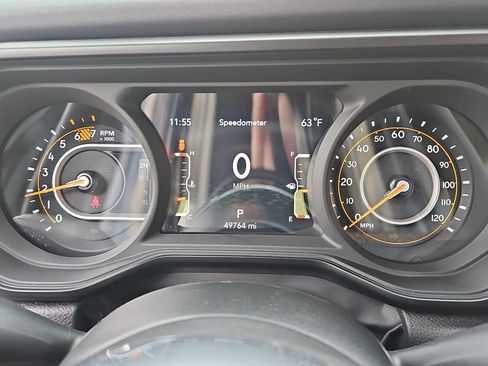 Certified 2024 Jeep Wrangler Sahara image 18