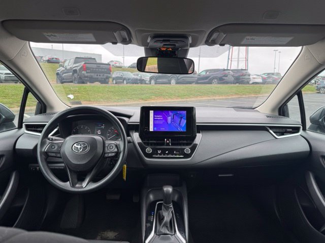 Used 2024 Toyota Corolla LE FWD image 16