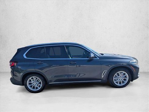Used 2021 BMW X5 xDrive40i w/ Premium Package AWD/4WD image 4