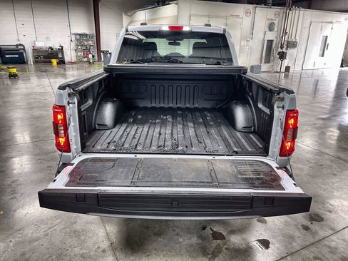 Used 2022 Ford F150 XLT w/ Equipment Group 302A High AWD/4WD image 25
