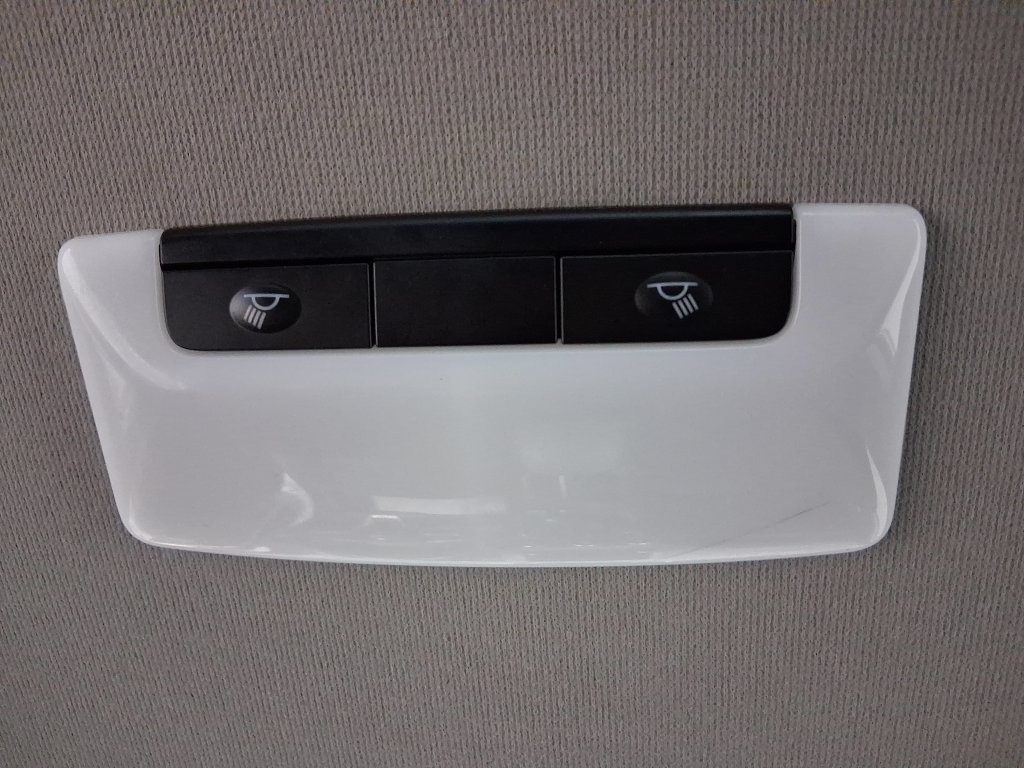 Used 2024 Nissan Sentra SV FWD image 14