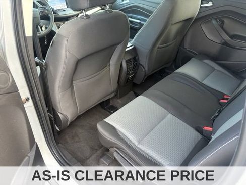 Used 2017 Ford Escape SE w/ Equipment Group 201A AWD/4WD image 38